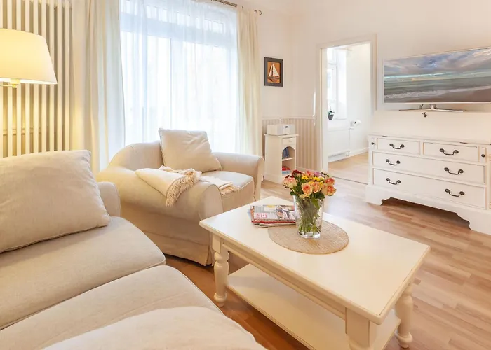 Appartement Granitz, Ostseebad Sellin, Insel Ruegen, Gemuetliche 38 Quadratmeter Gross, Bietet Lieblingsplatz In Der Granitz Zwei Personen Alle Annehmlichkeiten Fuer Unbeschwerte Urlaubstage