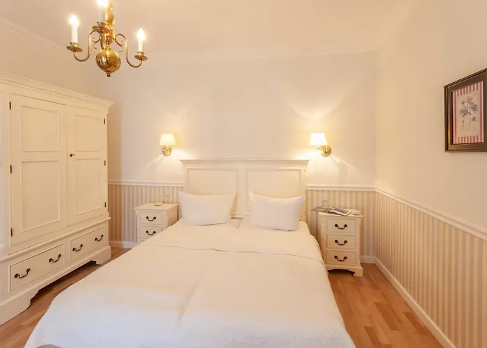 Appartement Granitz, Ostseebad Sellin, Insel Ruegen, Gemuetliche 38 Quadratmeter Gross, Bietet Lieblingsplatz In Der Granitz Zwei Personen Alle Annehmlichkeiten Fuer Unbeschwerte Urlaubstage